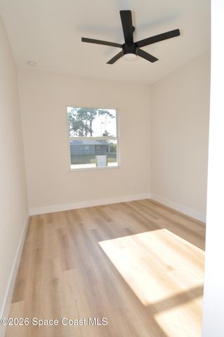 1043 Walden Boulevard SE, Palm Bay, FL 32909