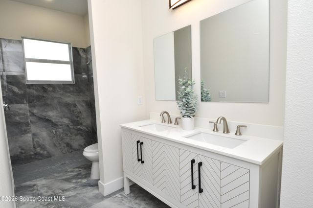 1043 Walden Boulevard SE, Palm Bay, FL 32909