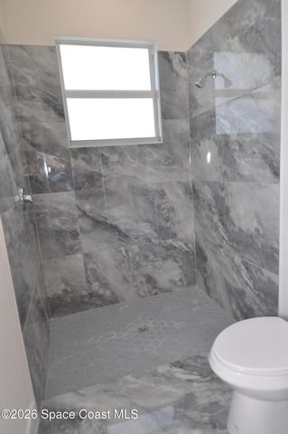 1043 Walden Boulevard SE, Palm Bay, FL 32909