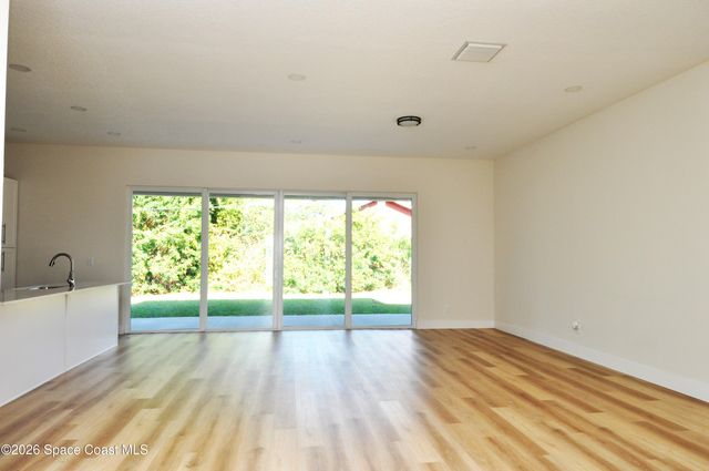 1043 Walden Boulevard SE, Palm Bay, FL 32909