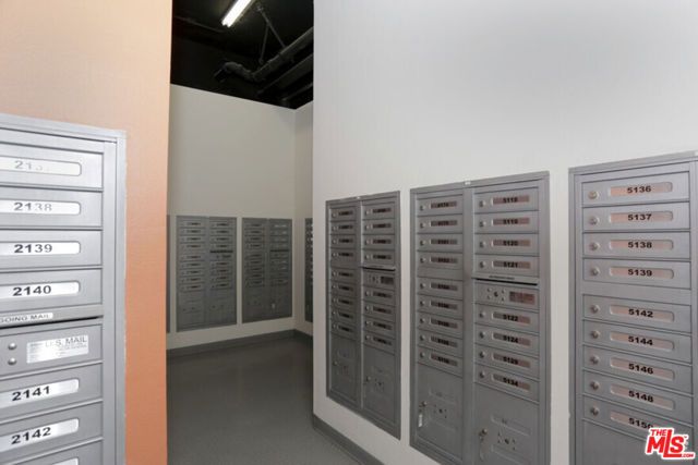 1041 E Glendon Avenue 5171, Los Angeles, CA 90024