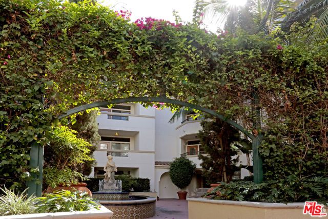 1041 E Glendon Avenue 5171, Los Angeles, CA 90024