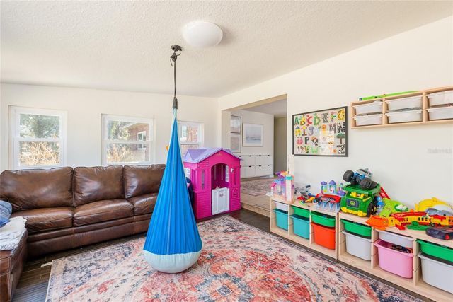 1101 DURANT ROAD, Brandon, FL 33511