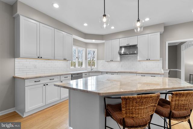 7070 GARDEN WALK, Columbia, MD 21044