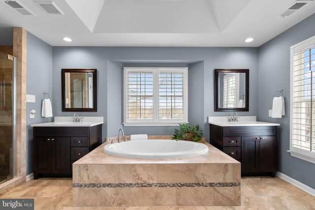 7070 GARDEN WALK, Columbia, MD 21044