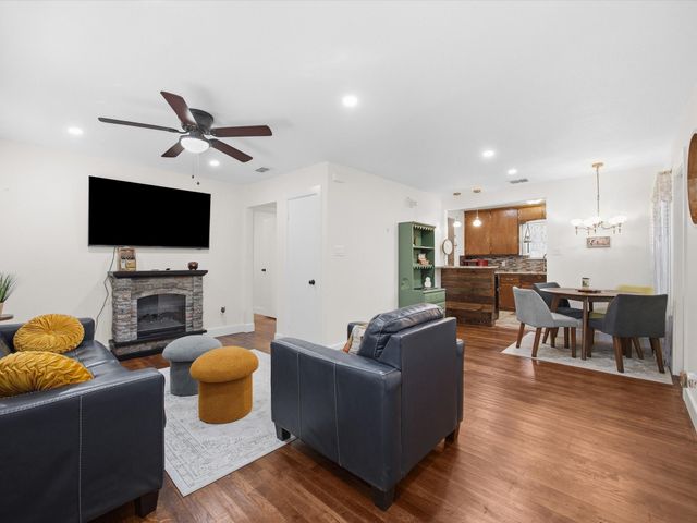 1400 Bennett Drive, Arlington, TX 76013