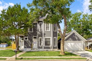 400 N Bowie, Seguin, TX 78155