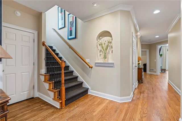 3010 Village Green Circle, Roswell, GA 30075