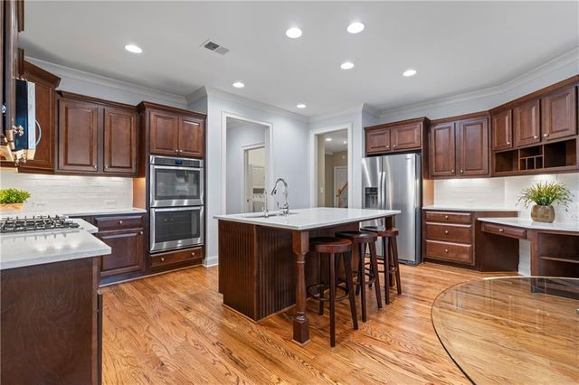 3010 Village Green Circle, Roswell, GA 30075