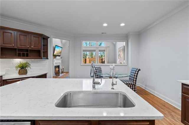 3010 Village Green Circle, Roswell, GA 30075