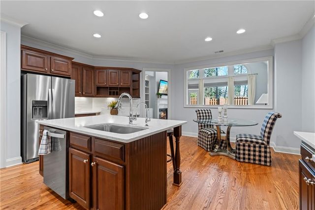 3010 Village Green Circle, Roswell, GA 30075