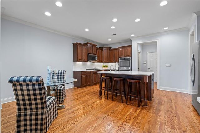 3010 Village Green Circle, Roswell, GA 30075