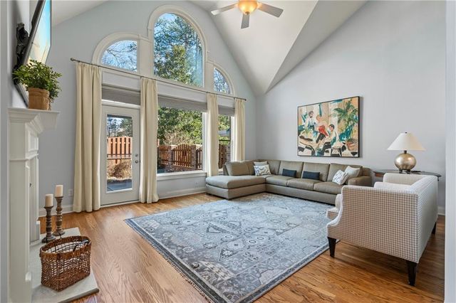 3010 Village Green Circle, Roswell, GA 30075