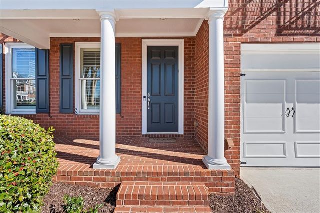 3010 Village Green Circle, Roswell, GA 30075