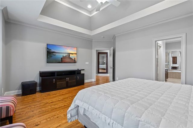 3010 Village Green Circle, Roswell, GA 30075