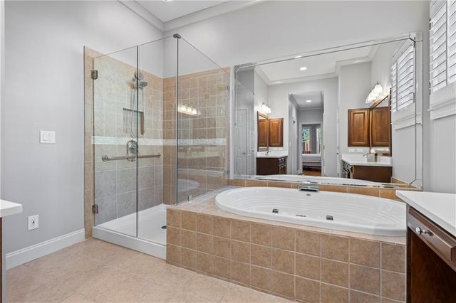 3010 Village Green Circle, Roswell, GA 30075