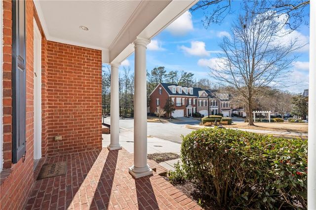 3010 Village Green Circle, Roswell, GA 30075