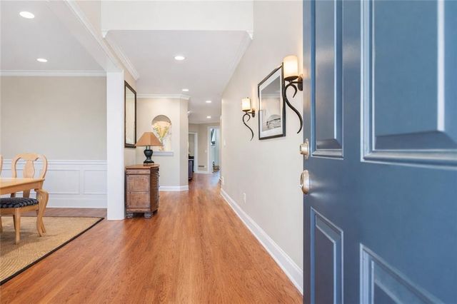 3010 Village Green Circle, Roswell, GA 30075