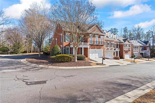 3010 Village Green Circle, Roswell, GA 30075