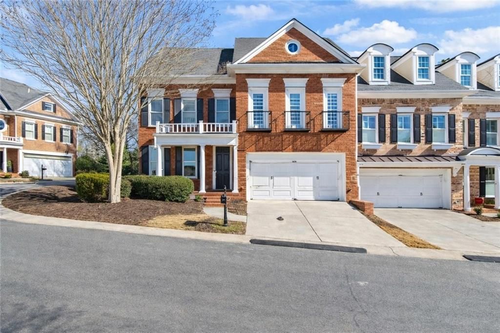 3010 Village Green Circle, Roswell, GA 30075
