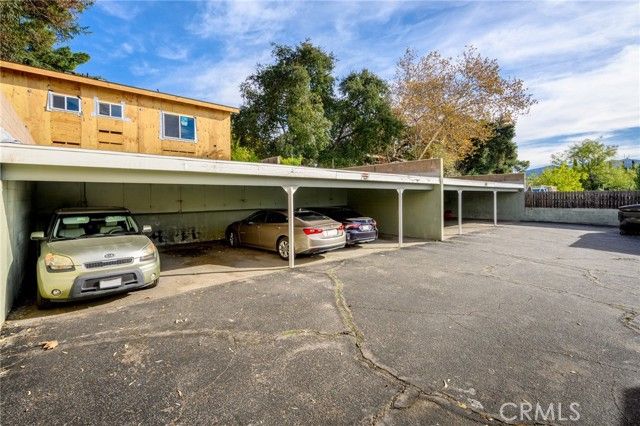 10230 Silverton 1, Tujunga (los Angeles), CA 91042