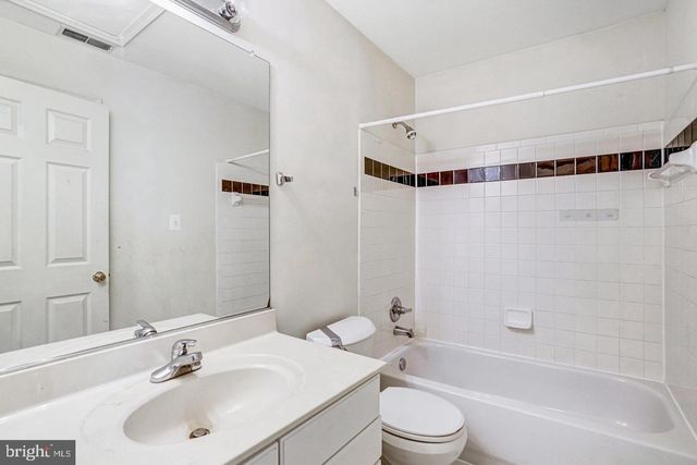 8408 JOVIN CIR, Springfield, VA 22153