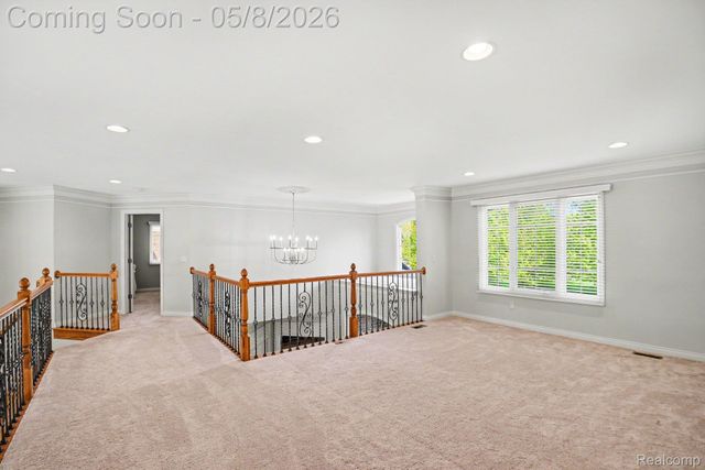 6086 Admiral Court, Washington Township, MI 48094