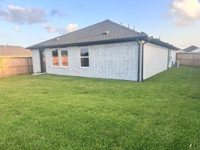 2302 Still Bend Ln, League City, TX 77573