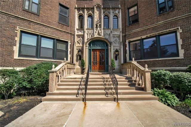 800 West Ferry Street 3B, Buffalo, NY 14222