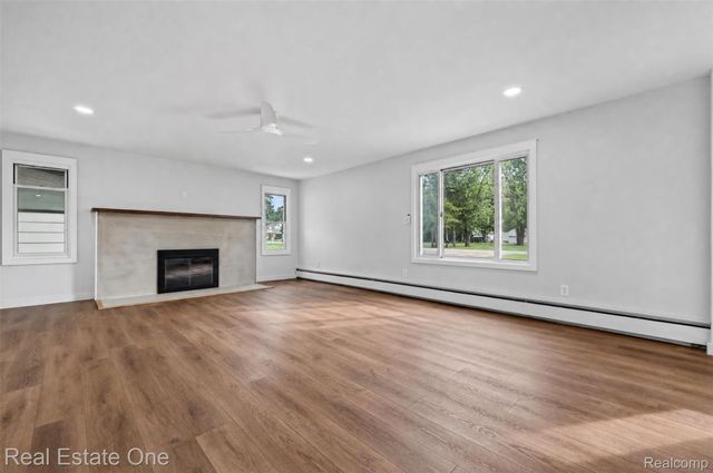 25275 Ravine Street, Southfield, MI 48033