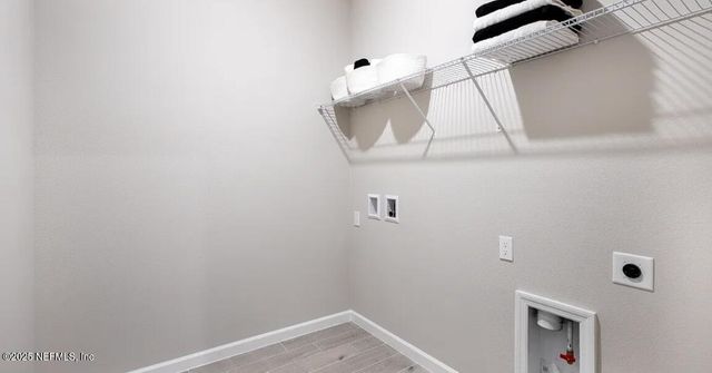 9236 COUNTRY HOUSE Drive, Jacksonville, FL 32219