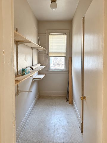 7637 S Eberhart Avenue, Chicago, IL 60619
