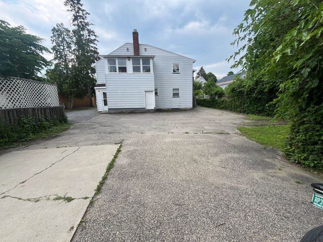 290-292 North Street, Burlington, VT 05401