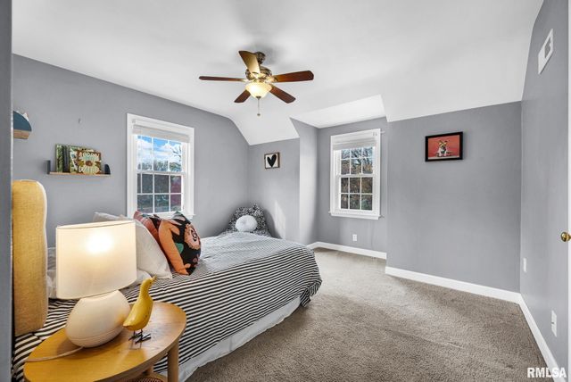 228 N KICKAPOO Terrace, Peoria, IL 61604