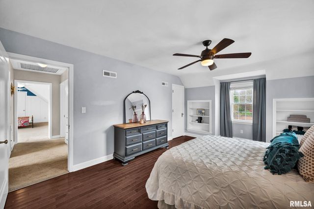 228 N KICKAPOO Terrace, Peoria, IL 61604