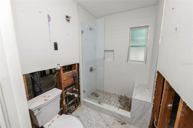 8100 OVERLOOK PLACE NE, St Petersburg, FL 33702