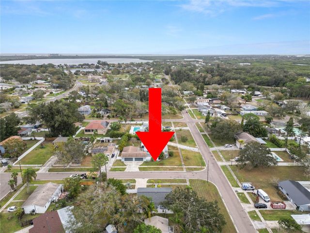 8100 OVERLOOK PLACE NE, St Petersburg, FL 33702