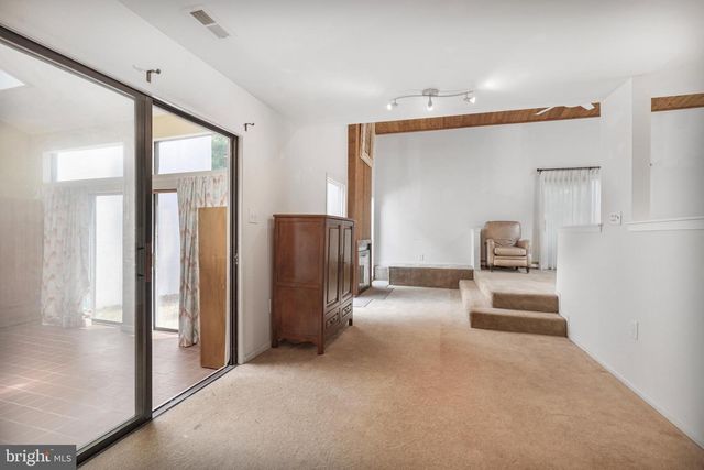 2347 GLADE BANK WAY, Reston, VA 20191