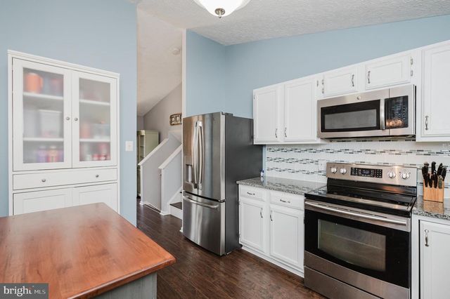 5 WRAGBY CT, Perry Hall, MD 21128