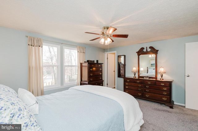 5 WRAGBY CT, Perry Hall, MD 21128