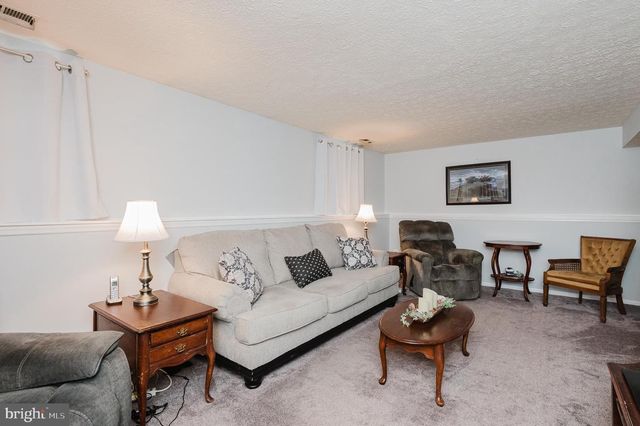 5 WRAGBY CT, Perry Hall, MD 21128