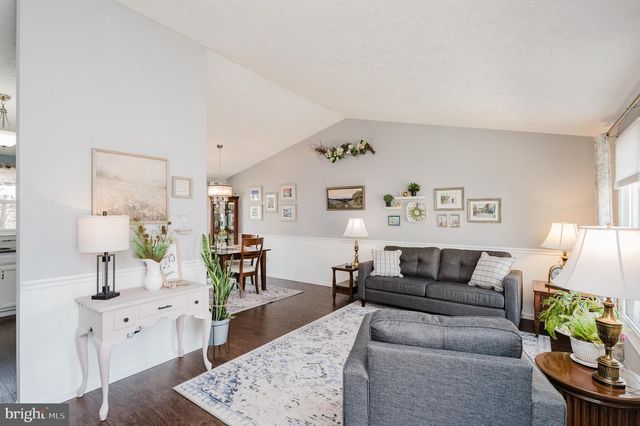 5 WRAGBY CT, Perry Hall, MD 21128