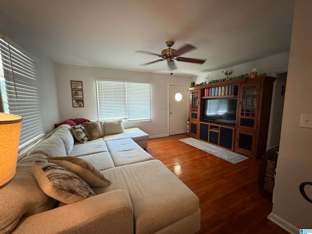 1910 21ST AVENUE, Calera, AL 35040