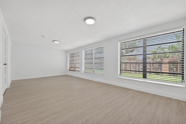 1048 SW 1st Terrace, Pompano Beach, FL 33060