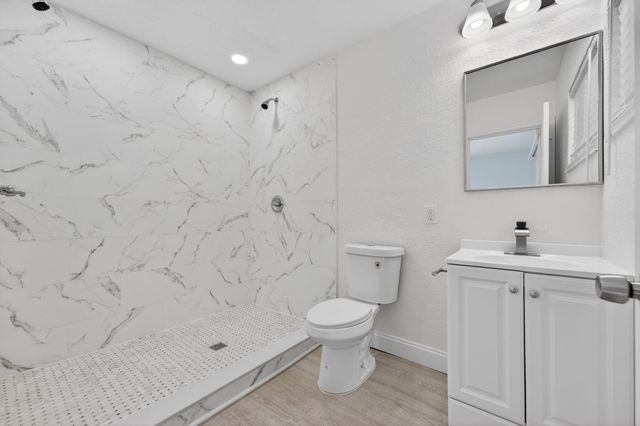 1048 SW 1st Terrace, Pompano Beach, FL 33060