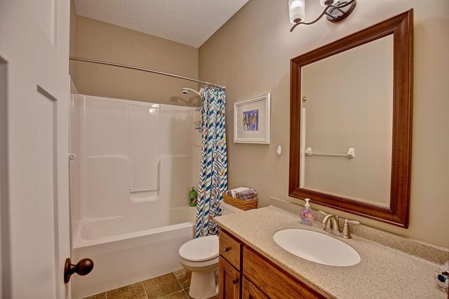 13513 Crooked Lake Boulevard NW, Andover, MN 55304