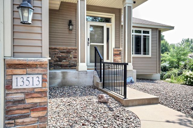 13513 Crooked Lake Boulevard NW, Andover, MN 55304