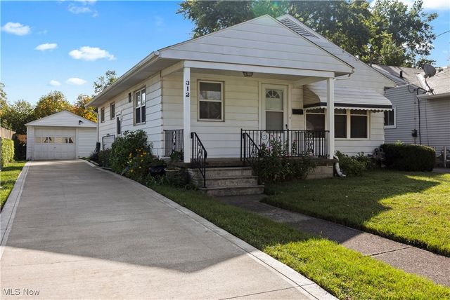 312 Henry Street, Elyria, OH 44035