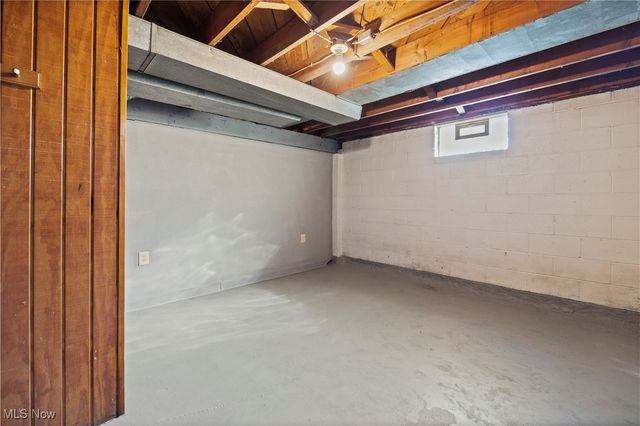 312 Henry Street, Elyria, OH 44035