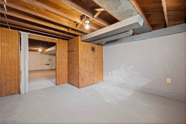 312 Henry Street, Elyria, OH 44035